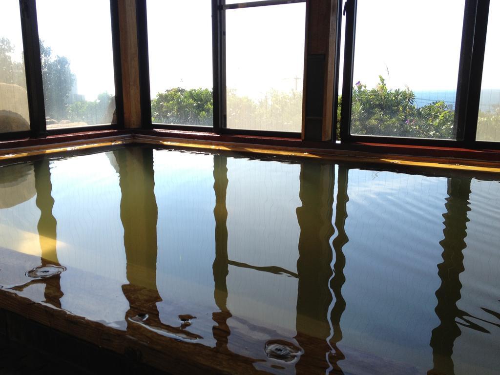 Grampus Inn Shirahama Bagian luar foto